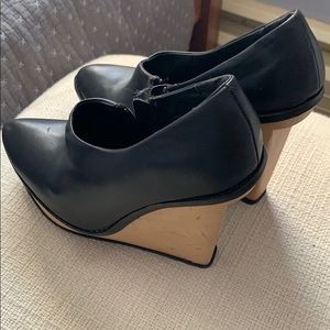 Excellent condition Aldo platforms
